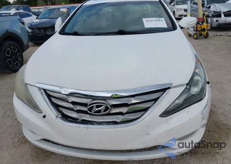 2011 Hyundai Sonata Limited z USA, uszkodzony, nr VIN 5NPEC4AC7BH031121